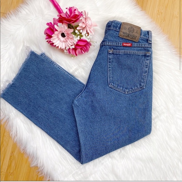 Wrangler Denim - Wrangler Vintage Hi Rise Straight Leg Mom Jeans